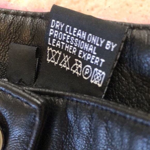 Etcetera Supple Leather high waist classic jean pocket style wide pants. - Picture 12 of 13